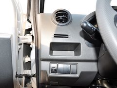 2015款 1.0L 手动 实用型AF10-12