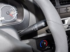 2015款 1.0L 手动 实用型AF10-12