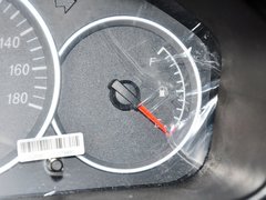 2015款 1.0L 手动 实用型AF10-12