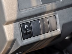 2015款 1.0L 手动 实用型AF10-12