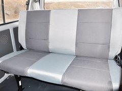 2015款 1.0L 手动 实用型AF10-12