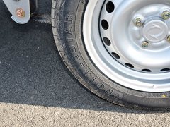 2015款 1.1L 手动 标准型长轴版AF11-05