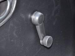2015款 1.1L 手动 标准型长轴版AF11-05