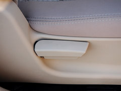 2014款 330 1.5L 手动 舒适型DK15-01