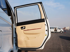 2014款 330 1.5L 手动 舒适型DK15-01