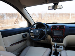 2014款 330 1.5L 手动 舒适型DK15-01