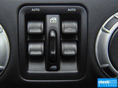 2015款 3.6L 自动 四门版 Rubicon