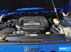 2015款 3.0L 自动 四门版 Sahara