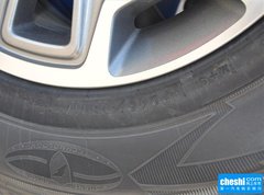 2015款 3.0L 自动 四门版 Sahara