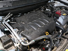 2015款 2.0L CVT 睿享版 5座