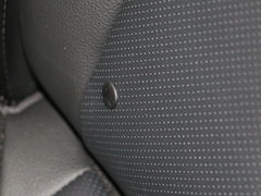 2015款 2.0L CVT 睿享版 5座