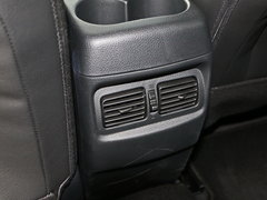 2015款 2.0L CVT 睿享版 5座
