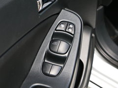 2015款 2.0L CVT 睿享版 5座