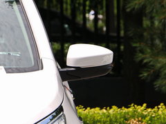 2015款 2.0L CVT 睿享版 5座