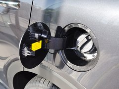 2015款 索兰托 2.4L GDI 汽油4WD精英版 7座 国V