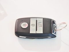 2015款 索兰托 2.4L GDI 汽油4WD精英版 7座 国V