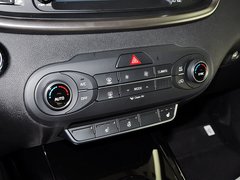 2015款 索兰托 2.4L GDI 汽油4WD精英版 7座 国V