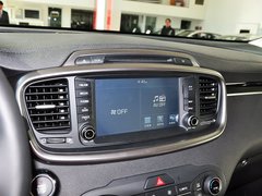 2015款 索兰托 2.4L GDI 汽油4WD精英版 7座 国V