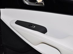 2015款 索兰托 2.4L GDI 汽油4WD精英版 7座 国V