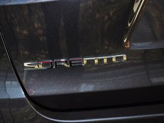 2015款 索兰托 2.4L GDI 汽油4WD精英版 7座 国V