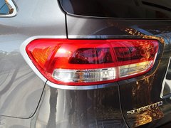 2015款 索兰托 2.4L GDI 汽油4WD精英版 7座 国V