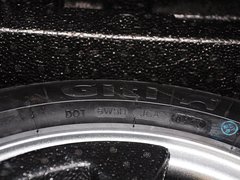 2015款 1.5L 手动 三厢精英型