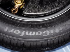 2015款 1.5L 手动 三厢精英型