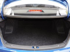 2015款 1.5L 手动 三厢精英型