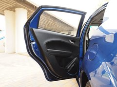 2015款 1.5L 手动 三厢精英型
