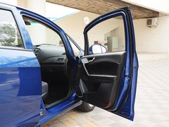 2015款 1.5L 手动 三厢精英型