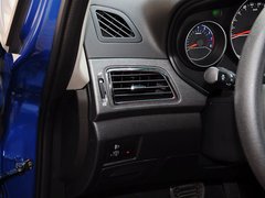 2015款 1.5L 手动 三厢精英型