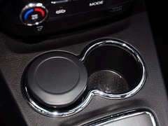 2015款 1.5L 手动 三厢精英型