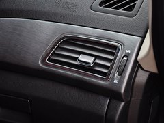 2015款 1.5L 手动 三厢精英型