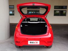 2015款 1.5L 手动 两厢进取型