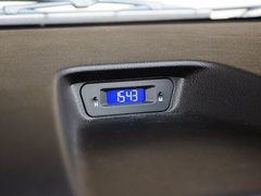 2015款 1.5L 手动 两厢进取型