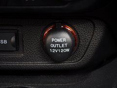 2015款 1.5L 手动 两厢进取型