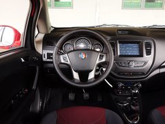 2015款 1.5L 手动 两厢进取型