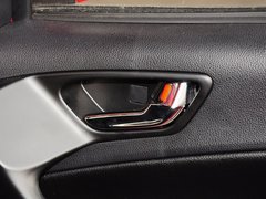 2015款 1.5L 手动 两厢进取型