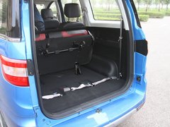2015款 1.5L AMT尊贵型BJ415C