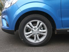2015款 1.5L AMT尊贵型BJ415C