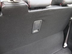 2015款 1.5L AMT尊贵型BJ415C