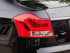 2015款 2.0L 自动 尊贵型