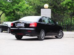 2015款 2.0L 自动 尊贵型