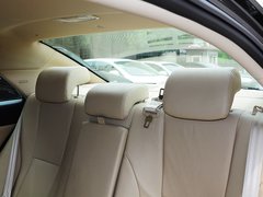 2015款 2.0L 自动 尊贵型