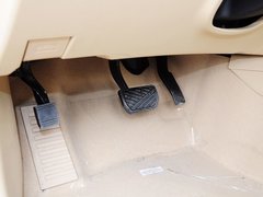 2015款 2.0L 自动 尊贵型