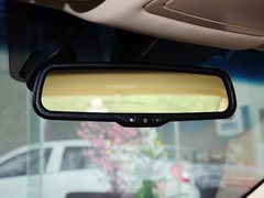 2015款 2.0L 自动 尊贵型