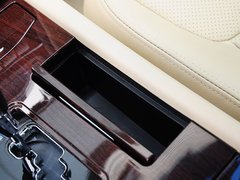 2015款 2.0L 自动 尊贵型