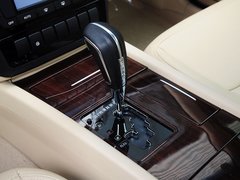 2015款 2.0L 自动 尊贵型