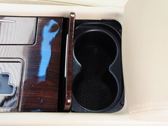 2015款 2.0L 自动 尊贵型