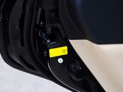 2015款 2.0L 自动 尊贵型